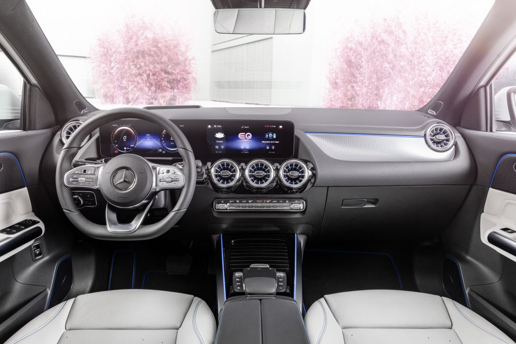 Mercedes-EQ, EQA 250, Interior, navegación.